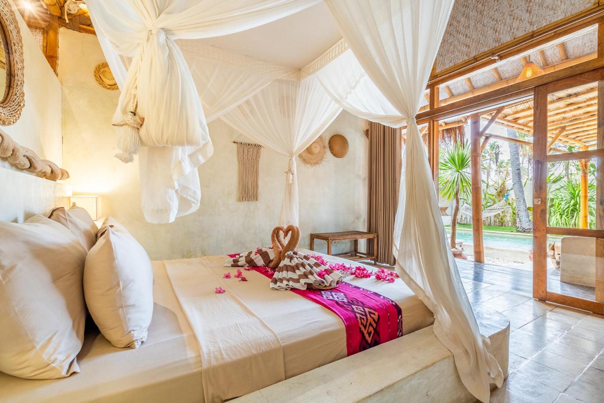 Villa Burung Gili Air Authentic 3-Bedroom Bamboo Villa With Private Pool Exteriér fotografie